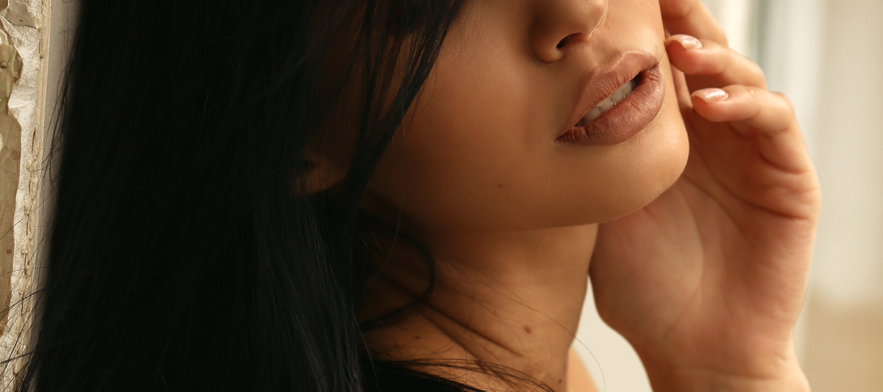 What is the difference between IPL and laser therapy?